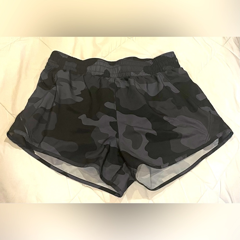 All in motion shorts